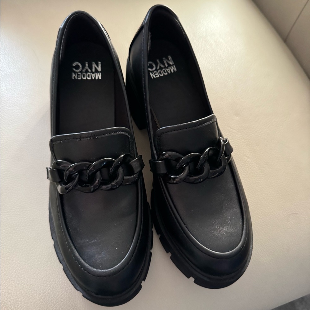Madden NYC Loafer 9 1/2 Black for Women